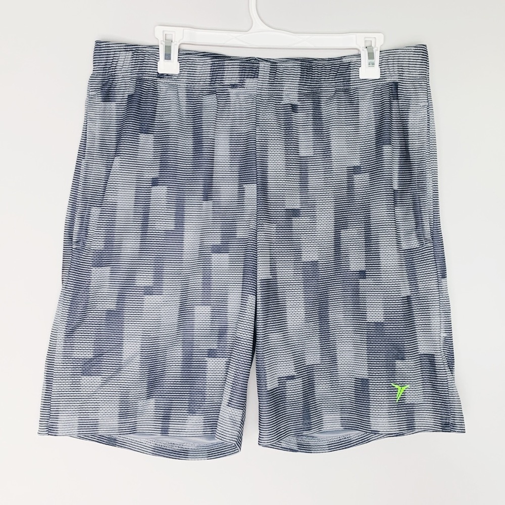 Old Navy Go Dry Gray Design Athletic Shorts